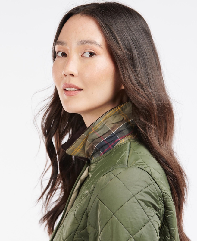 Chaqueta Acolchada Barbour Steppjacke Deveron Polarquilt Mujer Verde | 823740-LHC